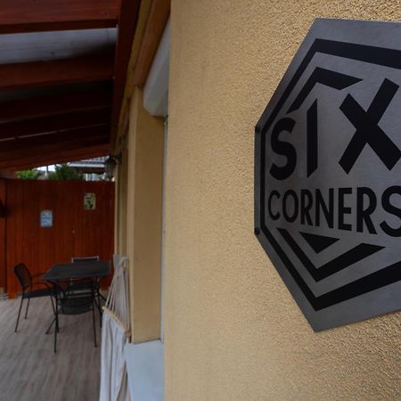 Appartamento Six Corners - Sunny Corner Pécs Esterno foto